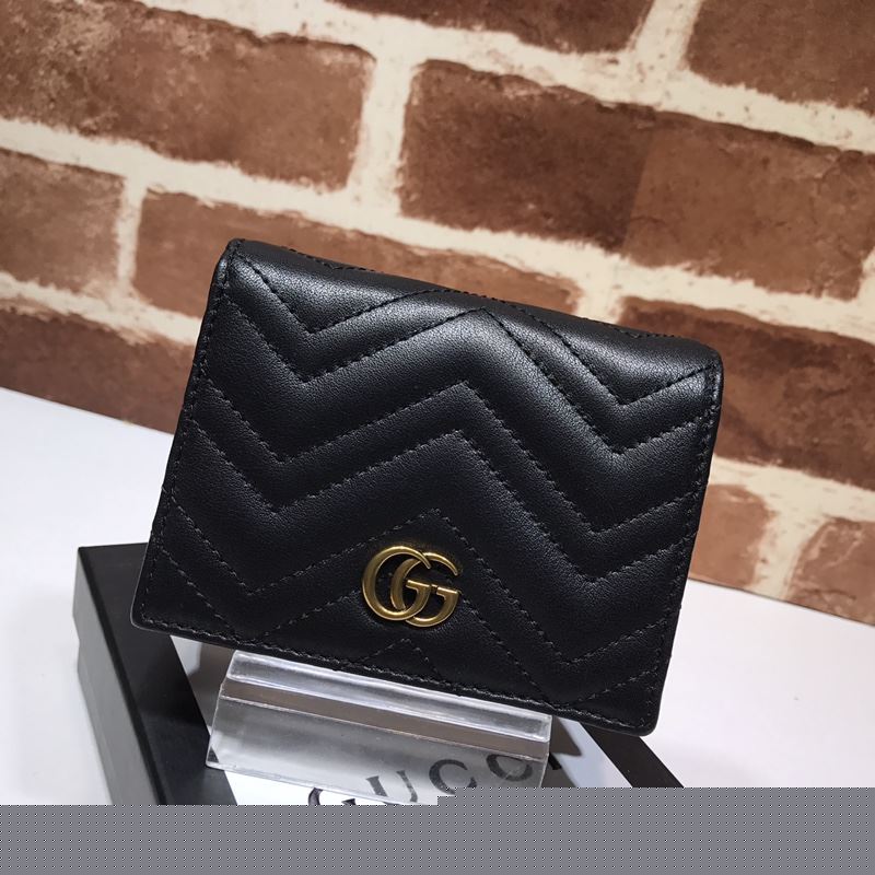 G*u*i wallets & purse
